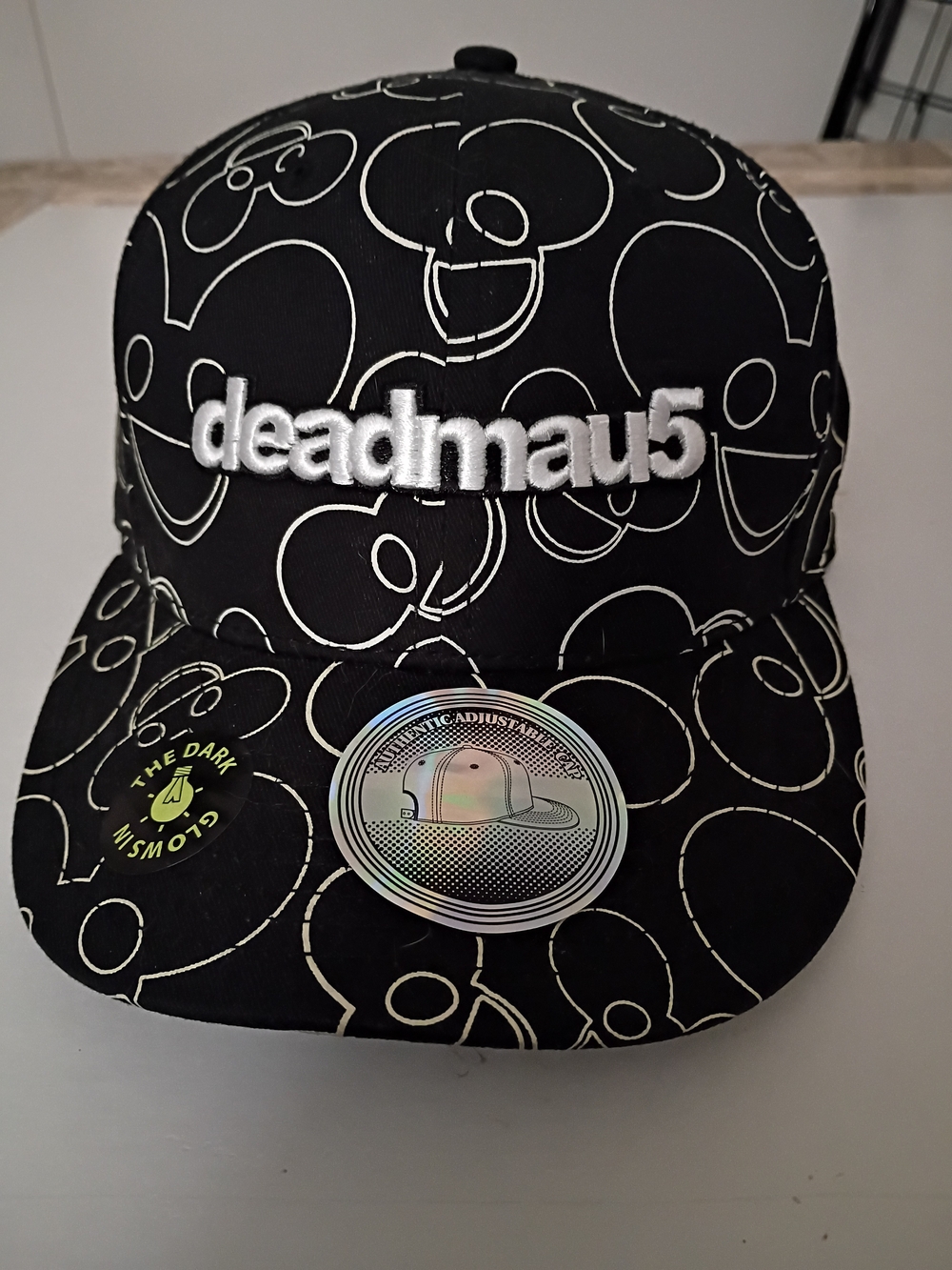 deadmau5 Black Logo Snapback Cap/Hat BNWT Glow In The Dark